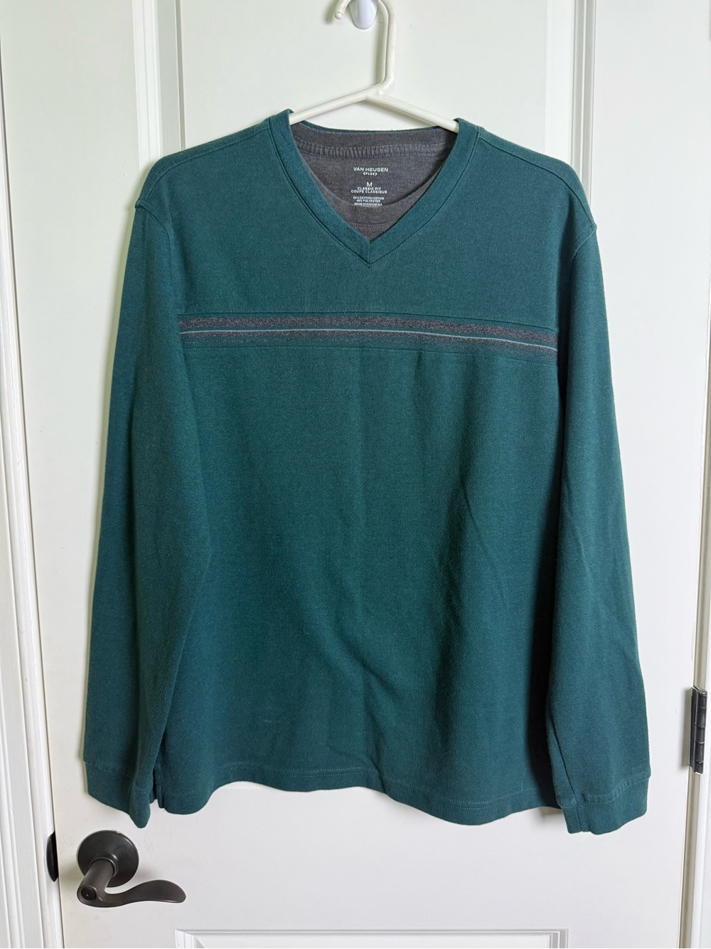 Van Heusen Men's V-Neck Sweater in Teal Green with Subtle Stripe